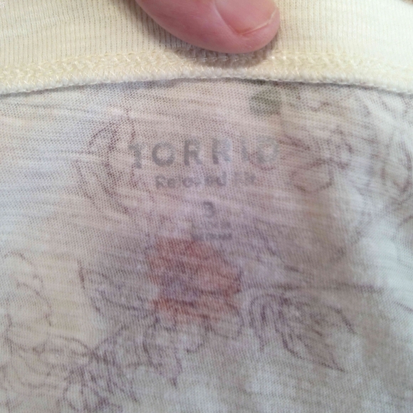 TORRID TOP - Picture 9 of 12
